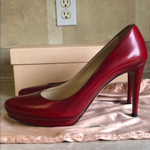 Prada red heels size 38.5 - Picture 5 of 7